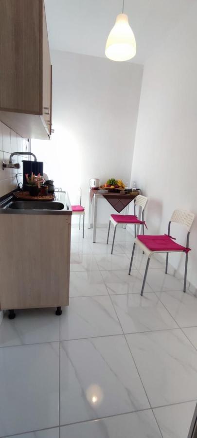 Little Hause Hotel Psakoudia Exterior foto