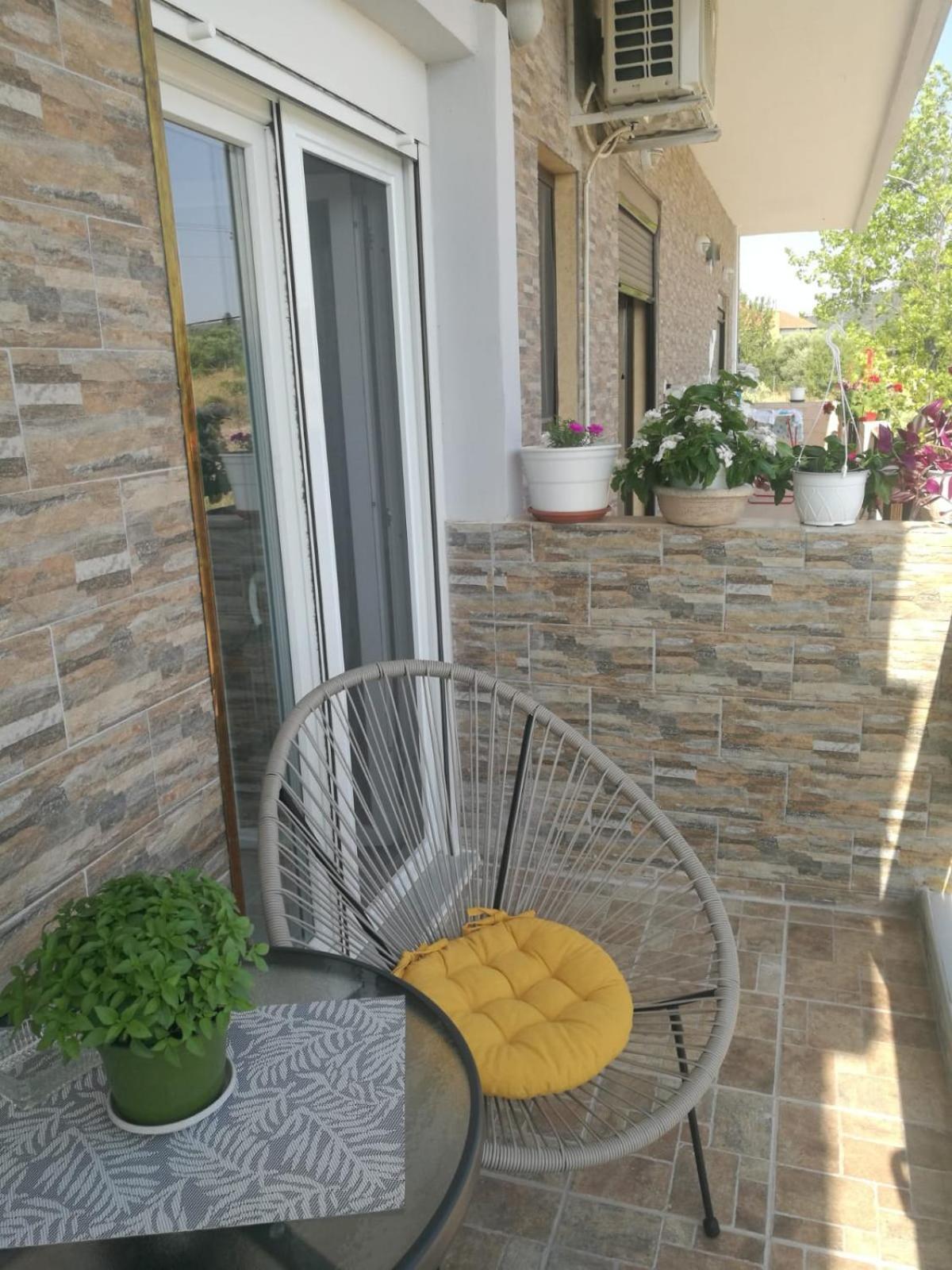 Little Hause Hotel Psakoudia Exterior foto